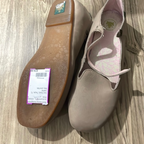 Comfy shoes - Picture 2 of 2